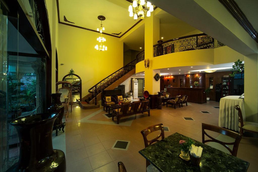 Royal Dragon Boutique Hotel Tan Binh Cidade de Ho Chi Minh Exterior foto